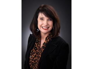 Experience Top-Tier Real Estate Services in Albuquerque with Molly Miller! Experience Top-Tier Real Estate Services in Albuquerque with Molly Miller!